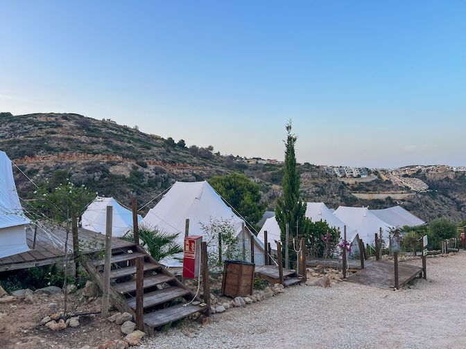 Glamping Dremsea. Anabmon