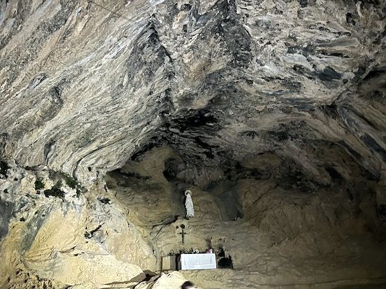 Cueva de los Palomos. Anabmon