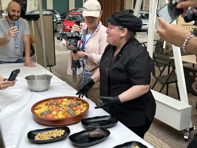 Show Cooking. Anabmon