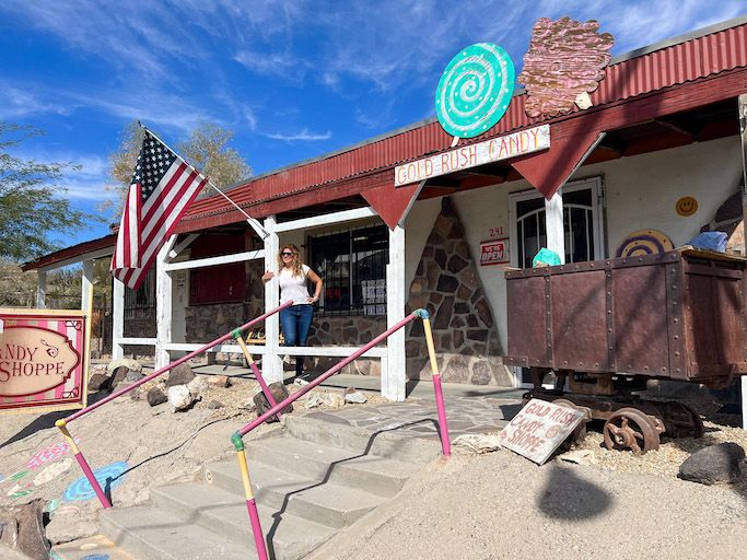 Comercios en Oatman. Anabmon