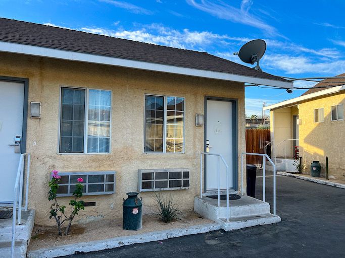 Motel 66 Barstow. Anabmon