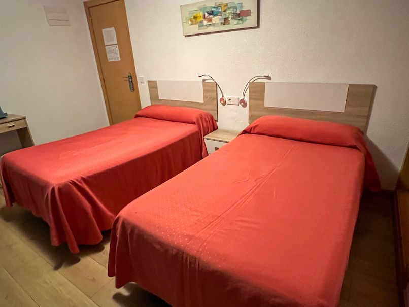 Hostal Rosa CVTB8. Anabmon
