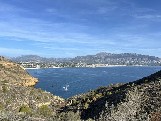 Vistas desde un mirador. Anabmon